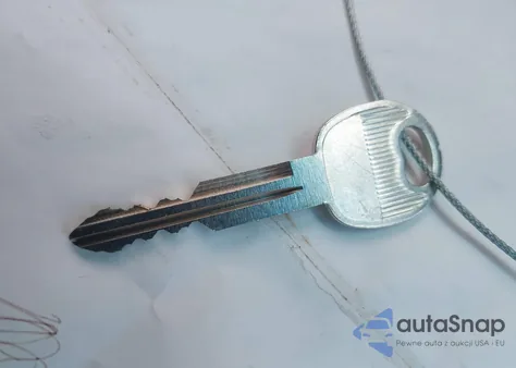 2008 Kia Sorento Ex z USA, uszkodzony, nr VIN KNDJD735685854952